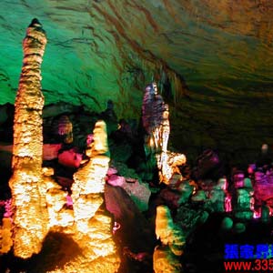 喜樂J線：張家界、鳳凰古城、天子山、猛洞河漂流、芙蓉鎮(zhèn)三晚四日游