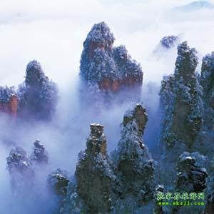 單獨(dú)成團(tuán)H線：張家界、天子山、寶峰湖、天門山、鳳凰古城純玩四晚五日游