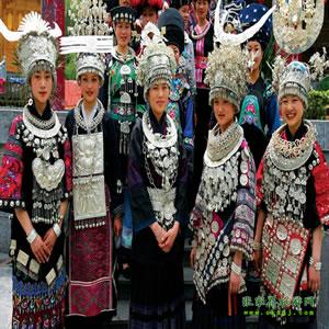 單獨(dú)成團(tuán)L線：（湘西風(fēng)情之旅）張家界、德夯大峽谷、鳳凰古城4天3晚獨(dú)立成團(tuán)游